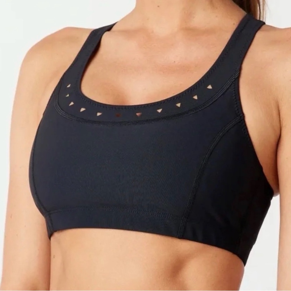 Gigi C Annabelle Sports Bra in Black, Small